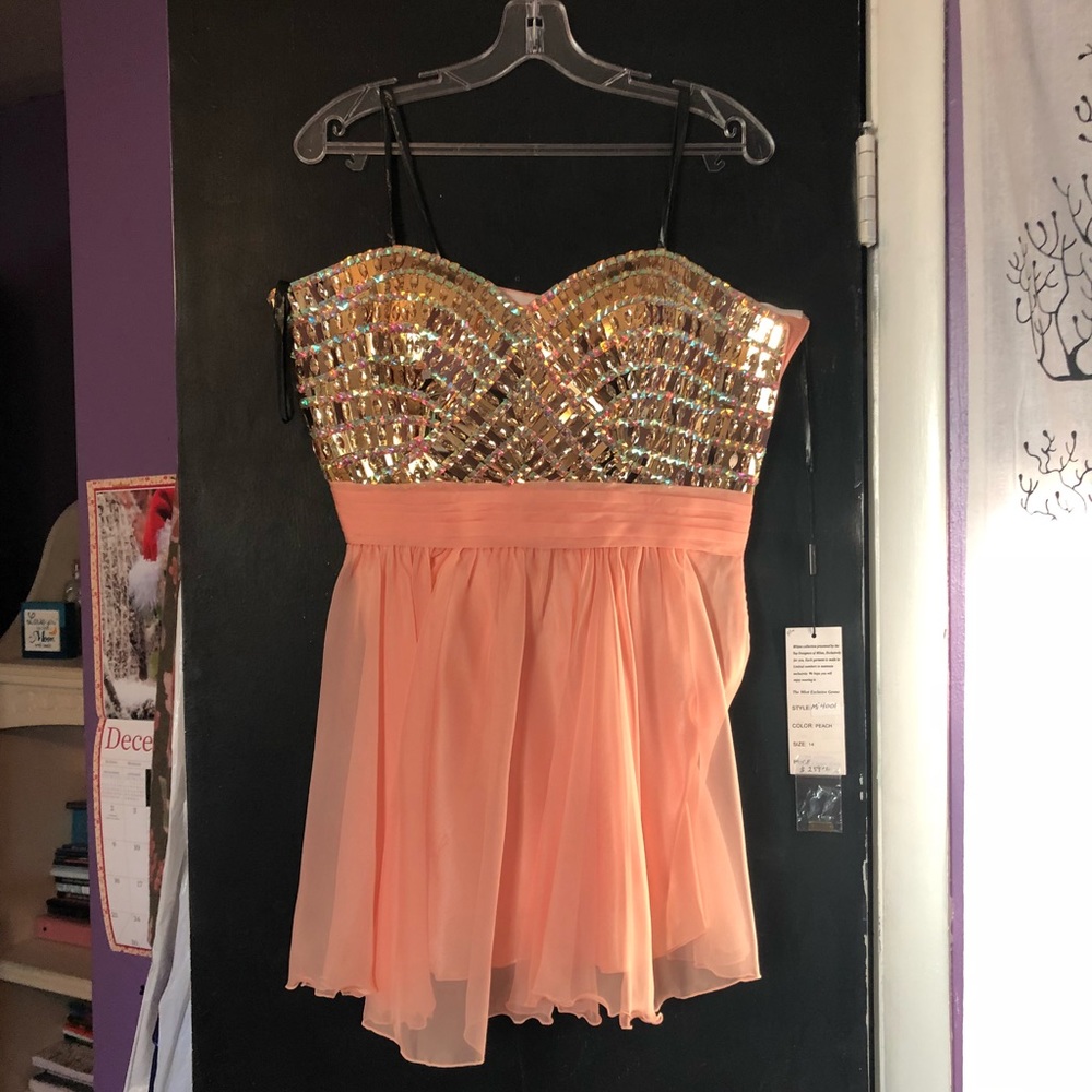 CHEAP MILANO DRESS NEVER WORN